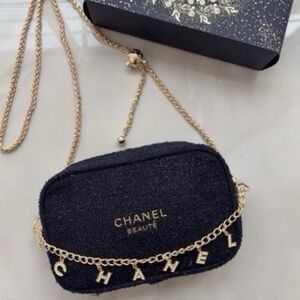 NIB GWP Chanel Makeup bag